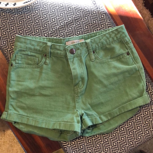 Adam Levine high waisted shorts - Picture 2 of 4